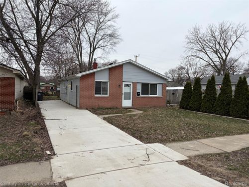6516 Oak St, Taylor, MI, 48180-1744 | Card Image