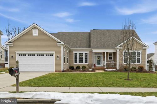 105 Ladysmith Dr, STEPHENS CITY, VA, 22655-3254 | Card Image