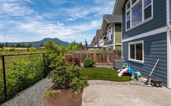 294 Edgewood Cres, House other with 4 bedrooms, 3 bathrooms and 2 parking in Duncan BC | Image 27