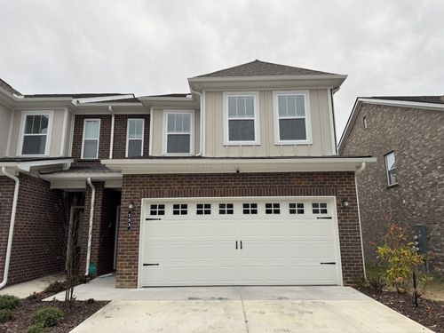 153 Rising Pvt Ln, Gallatin, TN, 37066-4798 | Card Image