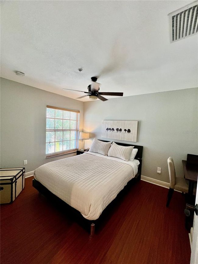 APT-301 - 10091 Lake Cove Dr, Condo with 3 bedrooms, 2 bathrooms and null parking in Fort Myers FL | Image 17