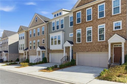 1049 Caruso Dr, Buford, GA, 30518-0301 | Card Image