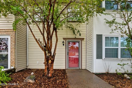 133 Southfield Pkwy, Lafayette, LA, 70506-7631 | Card Image