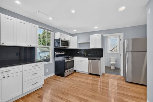 1-311 Central St, Saugus, MA, 01906-2152 | Card Image
