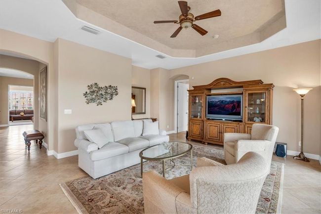 202 - 15911 Prentiss Pointe Cir, Condo with 3 bedrooms, 2 bathrooms and 2 parking in FORT MYERS FL | Image 5