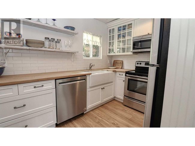 1065 Little Shuswap Lake Rd, House other with 2 bedrooms, 2 bathrooms and 8 parking in Chase BC | Image 18