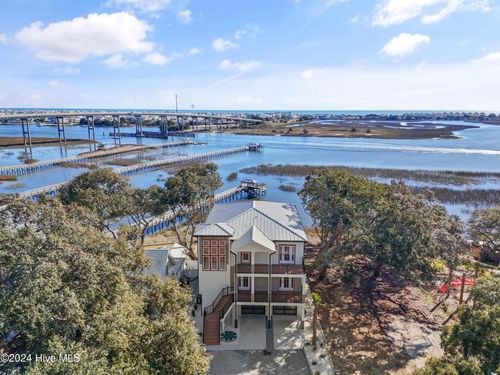 1711 Hemingway Drive Sw, Ocean Isle Beach, NC, 28469 | Card Image