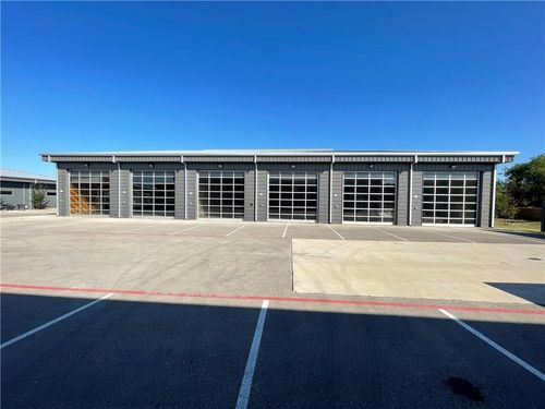 ste-701-702-706 Leander Dr, Leander, TX, 78641-5016 | Card Image