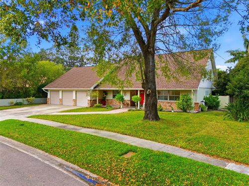 5026 Barrowe Dr, Tampa, FL, 33624-2593 | Card Image