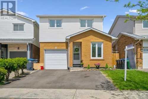 17 Histon Crescent, Brampton (Madoc), ON, L6V3P9 | Card Image