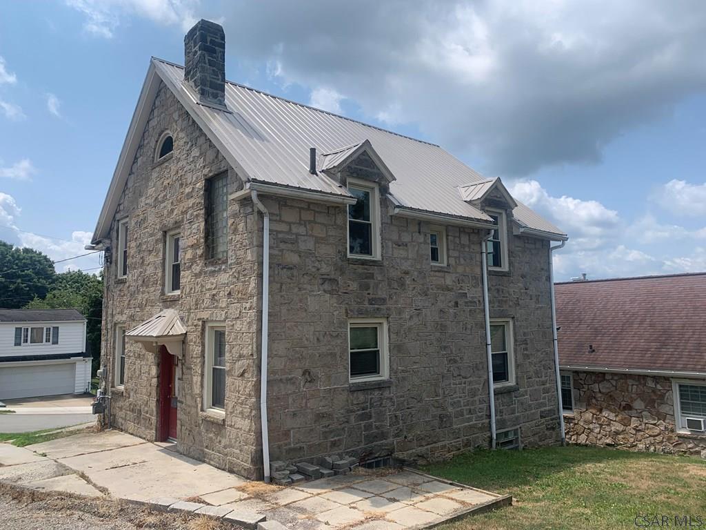 Catherine St, Somerset, PA 15501
