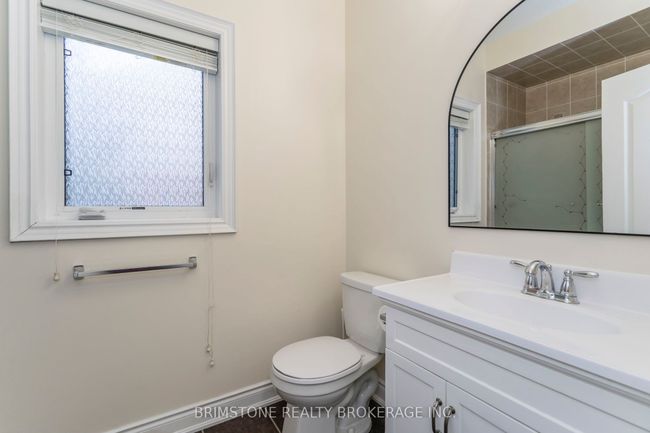5 Nadmarc Crt, House other with 7 bedrooms, 4 bathrooms and 5 parking in Angus ON | Image 18