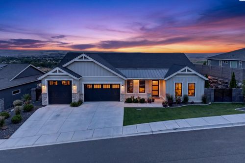 2343 Skyview Loop, Richland, WA, 99352-8017 | Card Image