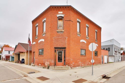 101 Main St W, Eagle Bend, MN, 56446-1200 | Card Image