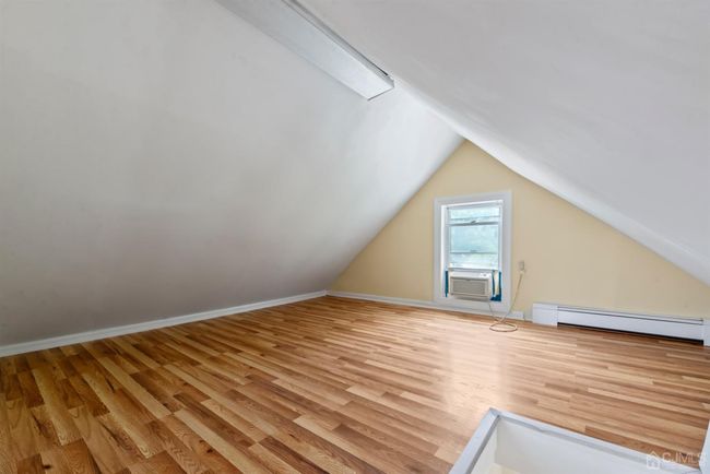 429 Old Bridge Tpke, House other with 3 bedrooms, 2 bathrooms and null parking in East Brunswick NJ | Image 23