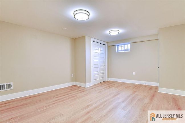 32 Campbell Ave, House other with 5 bedrooms, 3 bathrooms and null parking in Edison NJ | Image 22