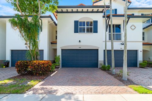 128 W Prive Circle, Delray Beach, FL, 33445 | Card Image