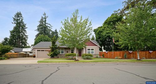 1005 Highland St, Stayton, OR, 97383-2280 | Card Image