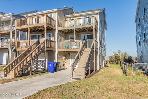 127 Sea Gull Lane, North Topsail Beach, NC, 28460 | Card Image