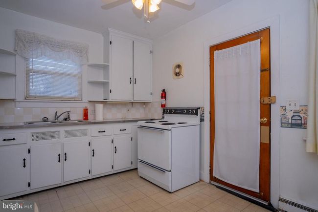 12401 Wright Ave, House other with 2 bedrooms, 1 bathrooms and null parking in CUMBERLAND MD | Image 8