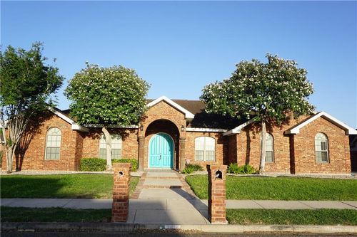 2816 River Rock Dr, Edinburg, TX, 78539-6266 | Card Image