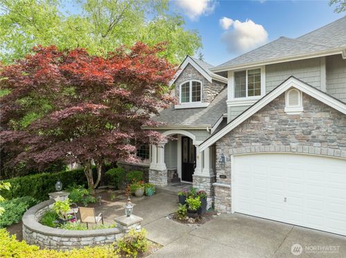 14411 Se 89th Pl, Newcastle, WA, 98059-3303 | Card Image