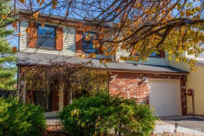 19 Walton Court, Townhouse with 3 bedrooms, 2 bathrooms and null parking in East Brunswick NJ | Image 2