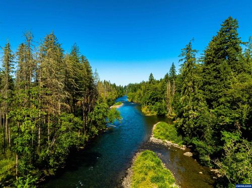 40111 Se Fairview St, Mill City, OR, 97360 | Card Image