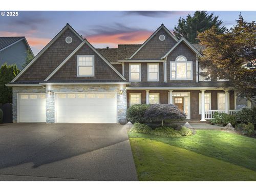 4055 Wild Rose Dr, West Linn, OR, 97068-8275 | Card Image