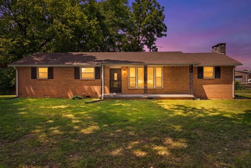 1 Avalon St, Clarksville, TN, 37042 | Card Image
