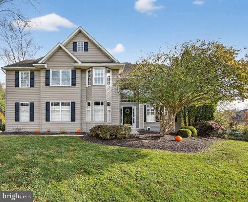 19 Angelica Dr, AVONDALE, PA, 19311-1328 | Card Image