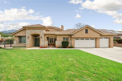 12953 Lynd Court, Yucaipa, CA, 92399 | Card Image