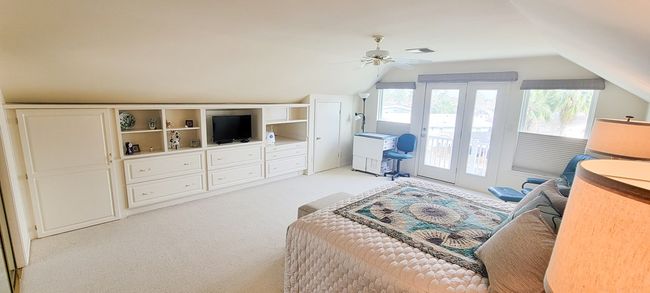 1077 E Scallop, House other with 2 bedrooms, 3 bathrooms and 2 parking in Port Isabel TX | Image 21
