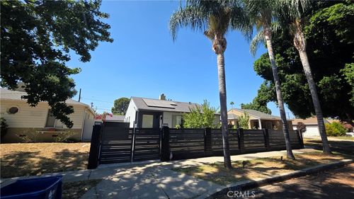 6637 Capps Ave, Reseda, CA, 91335 | Card Image