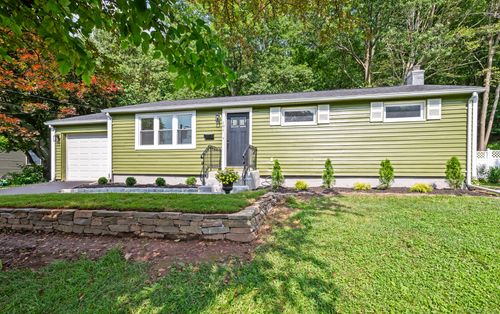 191 Brentwood Rd, Newington, CT, 06111-2512 | Card Image