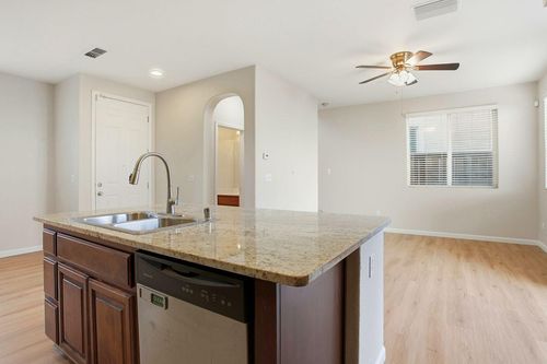 8912 Brecon Way, Elk Grove, CA, 95624-5202 | Card Image