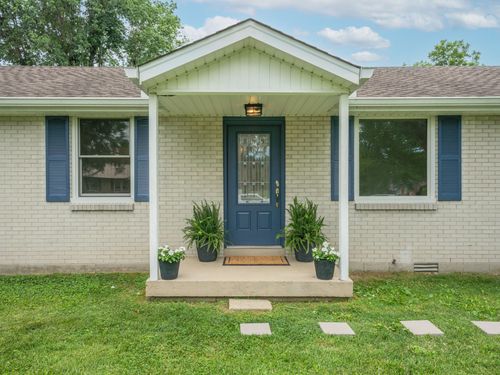 309 Peggy Dr, Cedar Hill, TN, 37032-5303 | Card Image