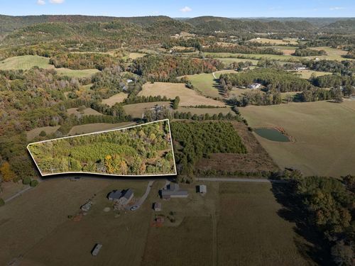 606 Old Sink Church Rd, Tellico Plains, TN, 37385 | Card Image