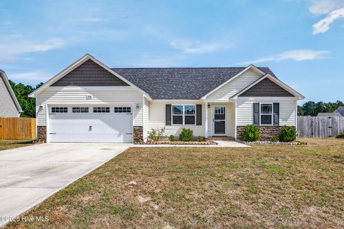 200 Tappi Ter, Hubert, NC, 28539-4313 | Card Image