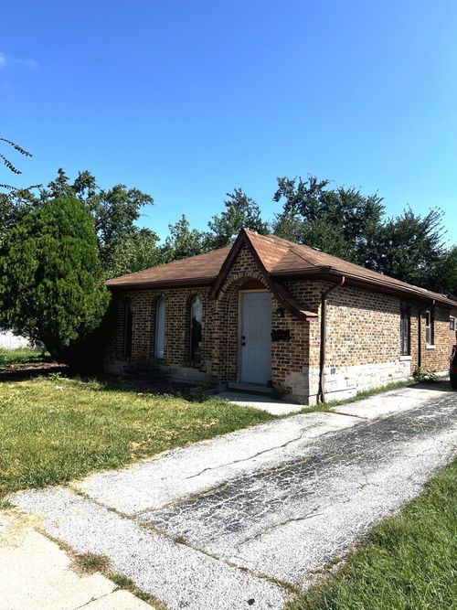 225 S Orchard Dr, Park Forest, IL, 60466-2046 | Card Image
