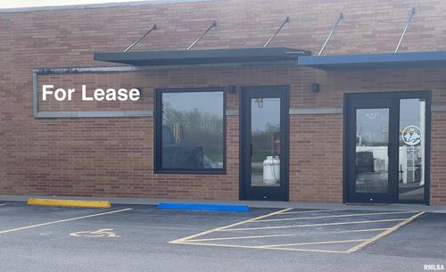 801 1st St E, Milan, IL, 61264-3102 | Card Image