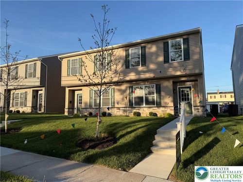 899 N Graham Street, Allentown City, PA, 18109 | Card Image