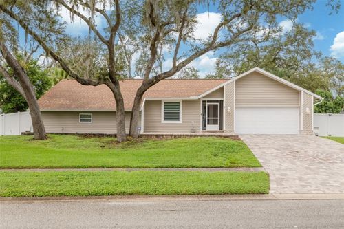 3088 Enisglen Dr, PALM HARBOR, FL, 34683-2009 | Card Image