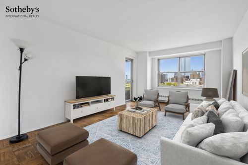 h1306-570 Grand St, New York, NY, 10002-2767 | Card Image