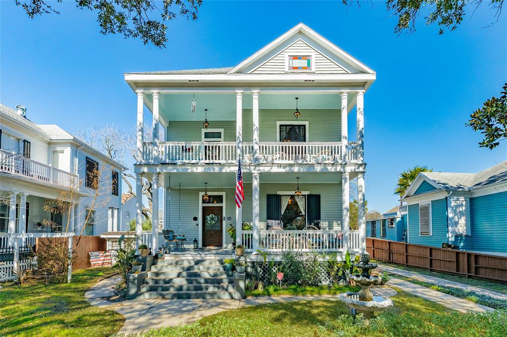 Avenue P , Galveston, TX 77550