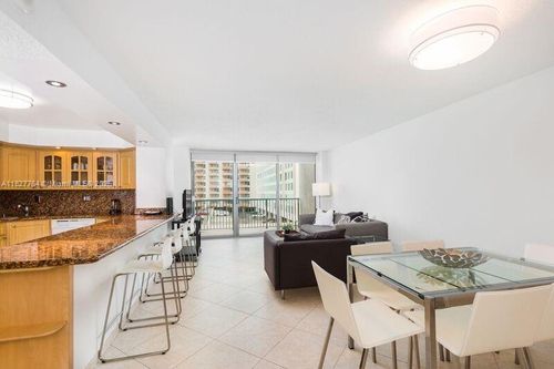 apt-605-2655 Collins Ave, Miami Beach, FL, 33140-4708 | Card Image