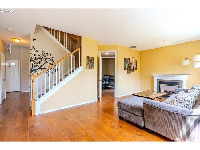 308 Sw 38 Th Loop, House other with 4 bedrooms, 3 bathrooms and 3 parking in Gresham OR | Image 18