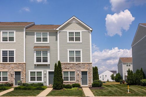 5738 Hayden Run Blvd, Dublin, OH, 43016-1667 | Card Image