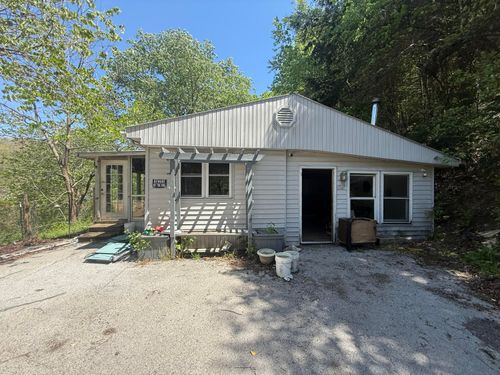 713 Left Fork Fisherman Cove Rd, London, KY, 40741 | Card Image