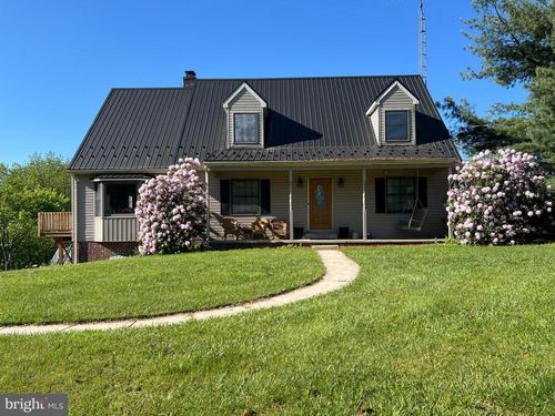 6535 Dumeny Rd, GREENCASTLE, PA, 17225-8398 | Card Image